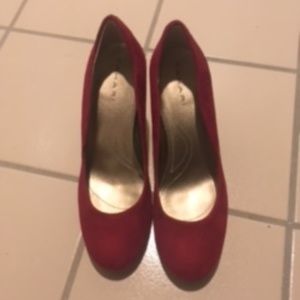 New: Tahari pumps shoes